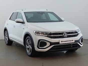 Used Volkswagen T-Roc 2025 for sale - 77454395: Photo