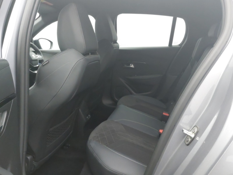 Used Peugeot 208 2022 for sale - 76817151: Photo 6