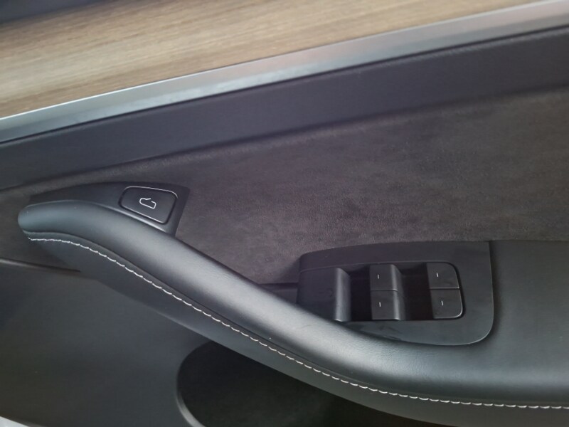 Used Tesla Model Y 2023 for sale - 77365689: Photo 12