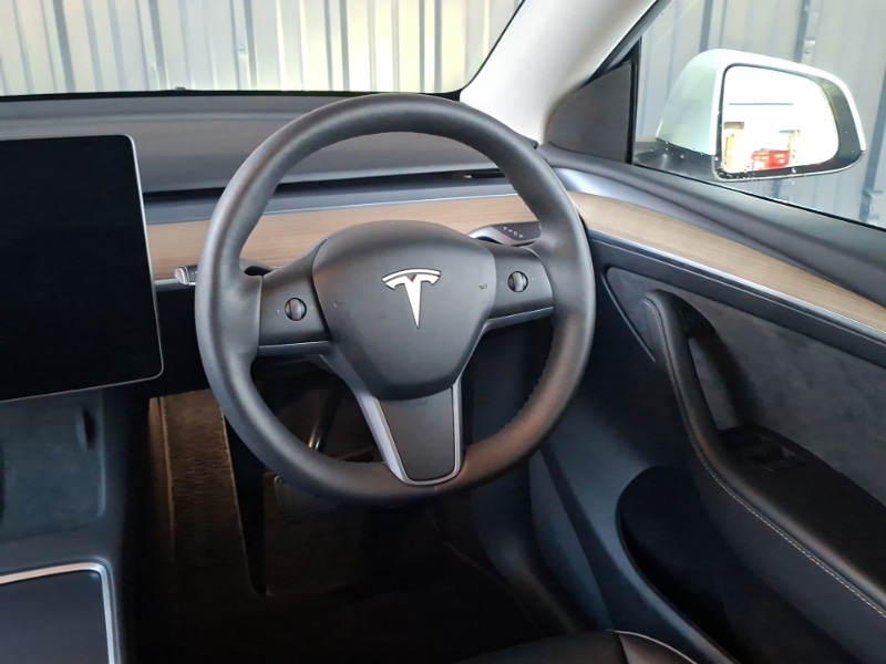 Used Tesla Model Y 2023 for sale - 77365689: Photo 7