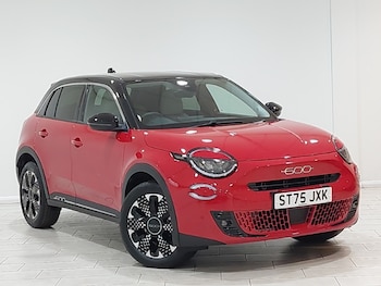 Used Fiat 600 2025 for sale - 79342894: Photo