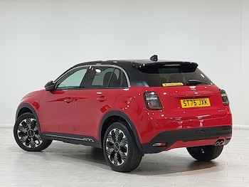 Used Fiat 600 2025 for sale - 79342894: Photo