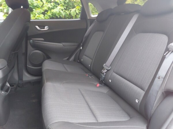 Used Hyundai KONA 2022 for sale - 76301277: Photo 6