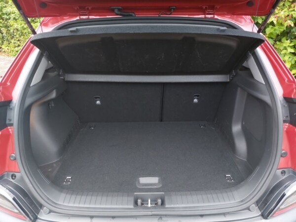 Used Hyundai KONA 2022 for sale - 76301277: Photo 8