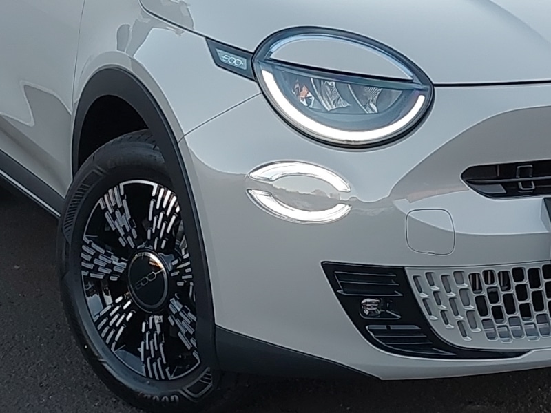 Used Fiat 600 2025 for sale - 76861330: Photo 9