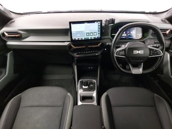 Used Dacia Duster 2024 for sale - 78356009: Photo