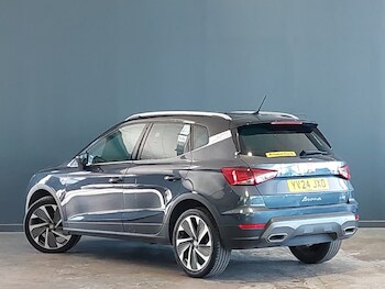 Used SEAT Arona 2024 for sale - 79031091: Photo
