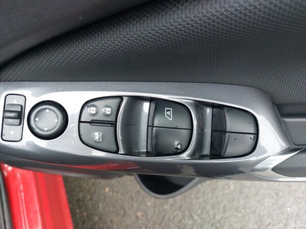 Used Nissan Juke 2022 for sale - 76212559: Photo 12