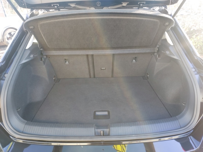 Used Volkswagen T-Roc 2023 for sale - 77082915: Photo 8