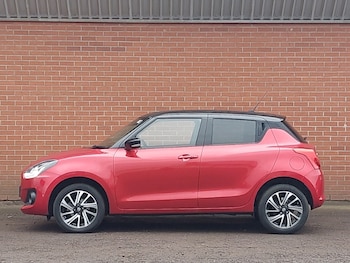 Used Suzuki Swift 2023 for sale - 77767744: Photo