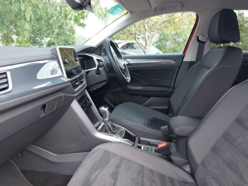 Used Volkswagen T-Roc 2023 for sale - 77986156: Photo 5