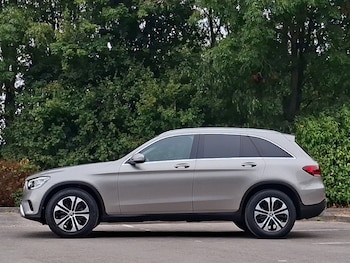 Used Mercedes-Benz GLC 2020 for sale - 79516979: Photo