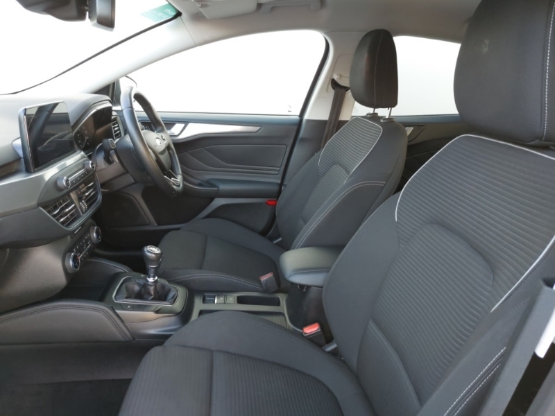 Used Ford Focus 2020 for sale - 76967382: Photo 5