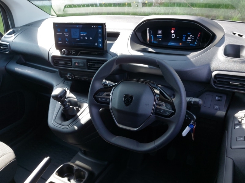 Used Peugeot Partner 2024 for sale - 76483386: Photo 2