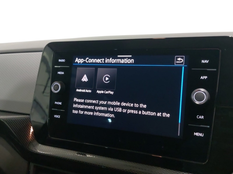 Used Volkswagen T-Cross 2024 for sale - 77066235: Photo 11