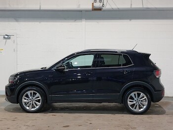 Used Volkswagen T-Cross 2024 for sale - 77066235: Photo