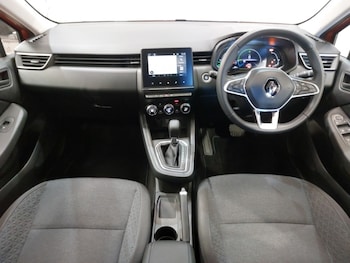 Used Renault Clio 2023 for sale - 79043945: Photo