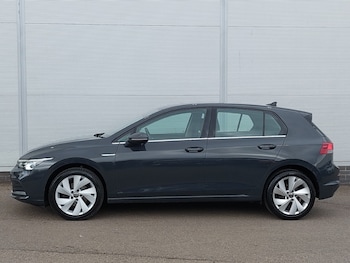 Used Volkswagen Golf 2020 for sale - 78374586: Photo