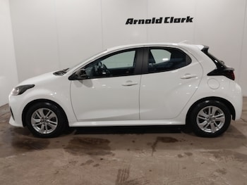 Used Mazda Mazda2 HYBRID 2024 for sale - 77055419: Photo