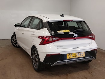 Used Hyundai i20 2025 for sale - 76532757: Photo