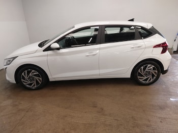 Used Hyundai i20 2025 for sale - 76532757: Photo