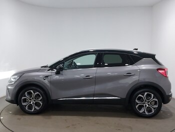 Used Renault Captur 2023 for sale - 78470793: Photo