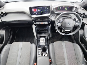 Used Peugeot 2008 2025 for sale - 79025674: Photo