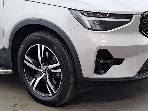Used Volvo XC40 2023 for sale - 76233214: Photo 9