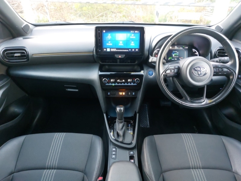 Used Toyota Yaris Cross 2022 for sale - 77237358: Photo 2