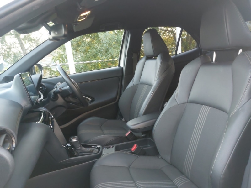 Used Toyota Yaris Cross 2022 for sale - 77237358: Photo 5