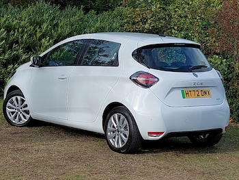 Used Renault Zoe 2022 for sale - 76975307: Photo