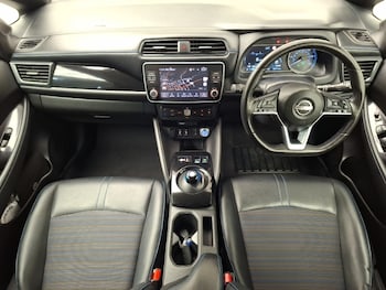 Used Nissan Leaf 2023 for sale - 78723947: Photo