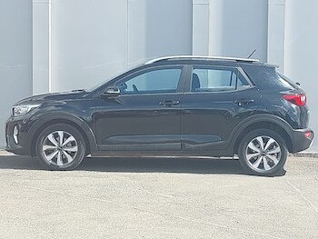 Used Kia Stonic 2023 for sale - 78848373: Photo