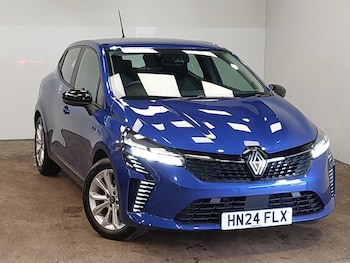 Used Renault Clio 2024 for sale - 78635246: Photo