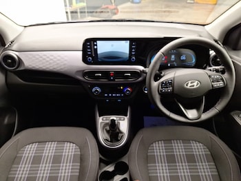 Used Hyundai i10 2025 for sale - 76335487: Photo 2