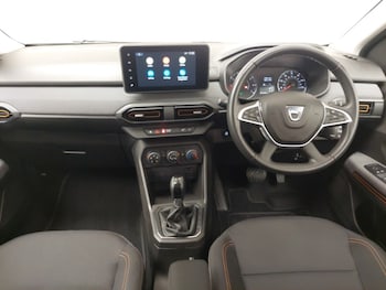 Used Dacia Sandero Stepway 2022 for sale - 77105013: Photo