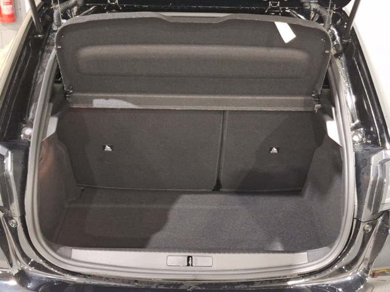 Used Peugeot 208 2025 for sale - 76832975: Photo 8