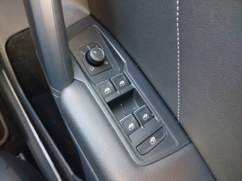 Used Volkswagen Tiguan 2023 for sale - 77950039: Photo 12