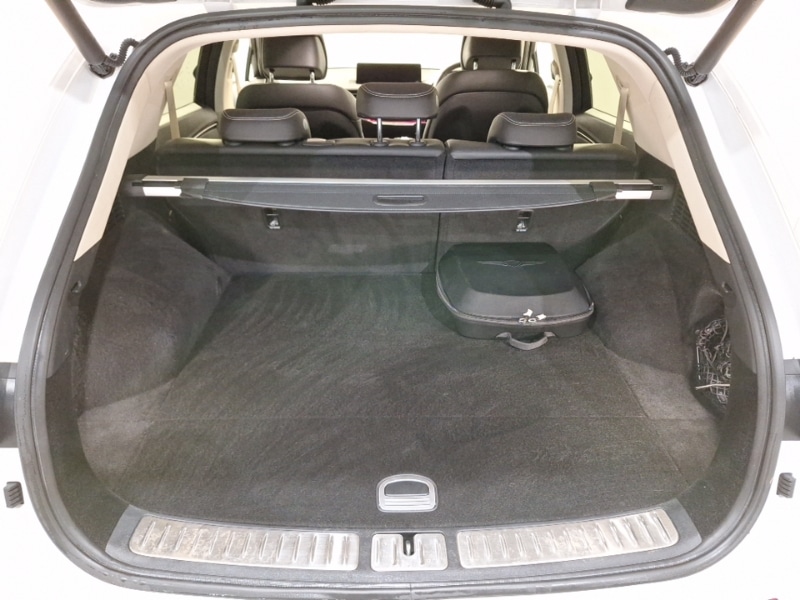 Used Genesis GV70 2023 for sale - 77046580: Photo 8