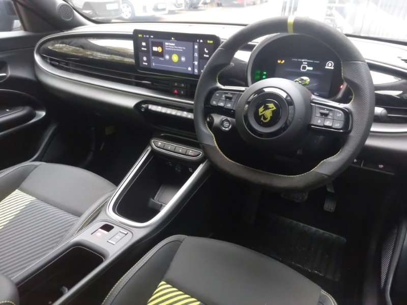 Used Abarth 600e 2024 for sale - 77253403: Photo 10