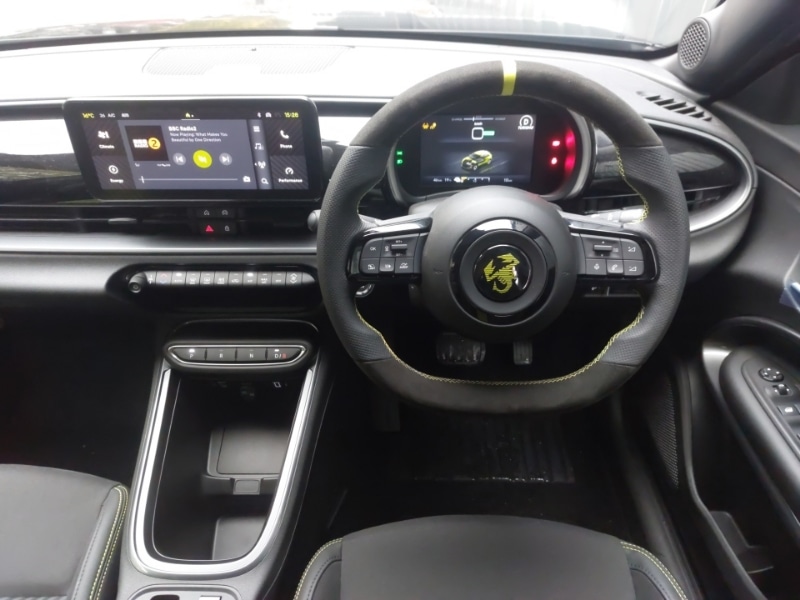 Used Abarth 600e 2024 for sale - 77253403: Photo 7