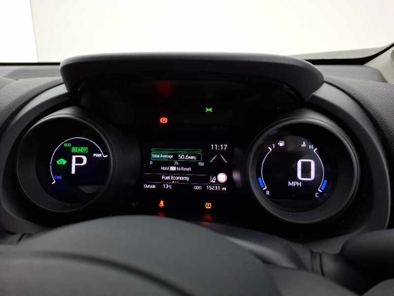 Used Toyota Yaris Cross 2022 for sale - 77366016: Photo 10