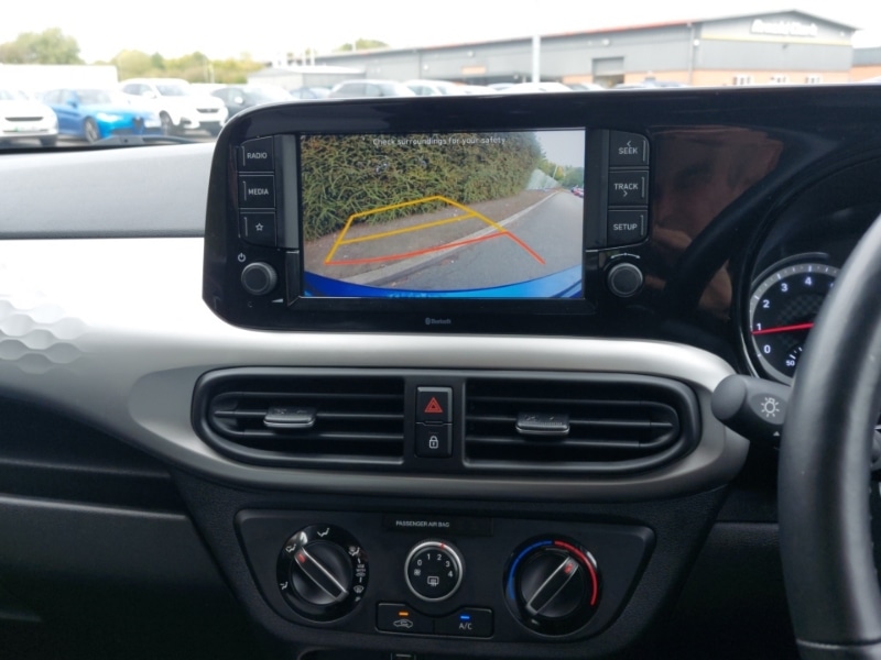 Used Hyundai i10 2021 for sale - 76749791: Photo 11