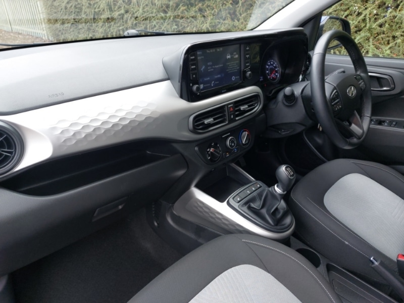 Used Hyundai i10 2021 for sale - 76749791: Photo 5