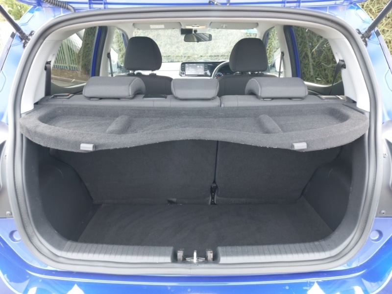 Used Hyundai i10 2021 for sale - 76749791: Photo 8