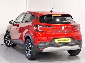 Used Renault Captur 2022 for sale - 77343485: Photo