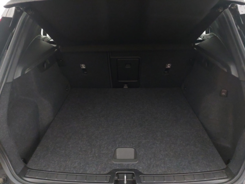 Used Volvo XC40 2022 for sale - 77380274: Photo 8