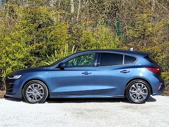 Used Ford Focus 2023 for sale - 78152042: Photo