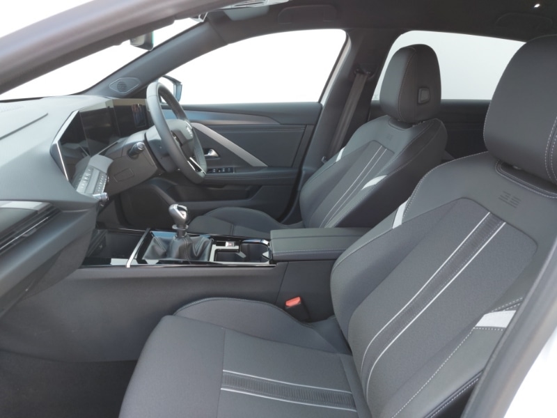 Used Vauxhall Astra 2025 for sale - 76846619: Photo 5