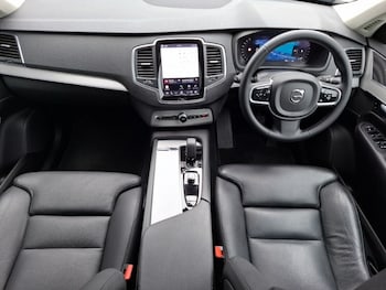 Used Volvo XC90 2023 for sale - 78642915: Photo